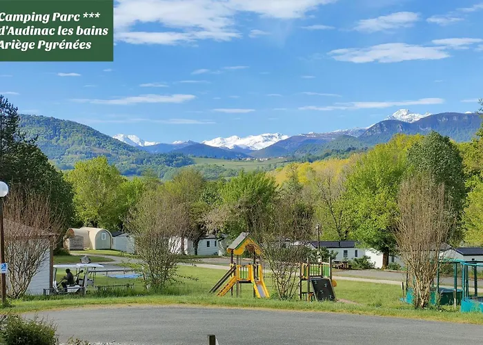 Camping Parc D\'Audinac Les Bains 3 Etoiles - Piscine Chauffee - Vue Montagne