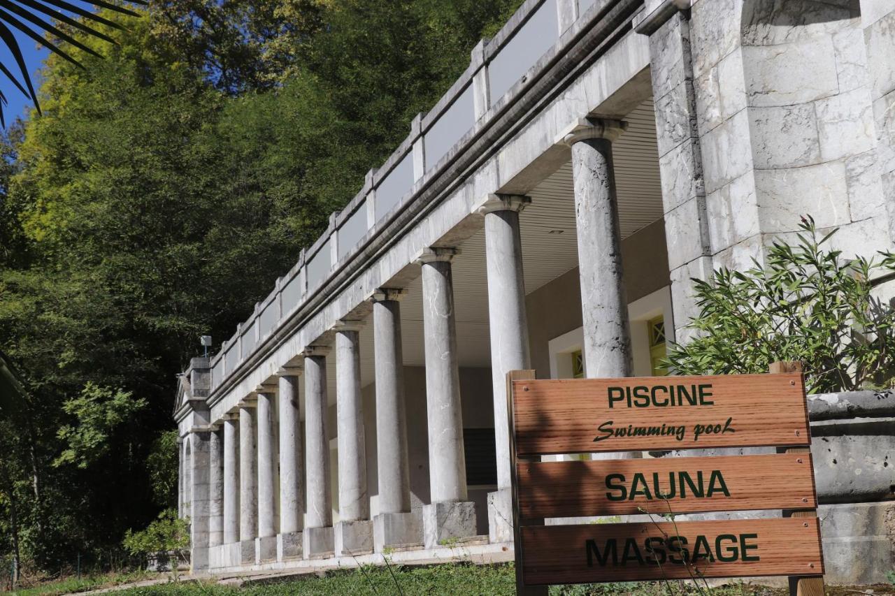 Parc D'audinac Les Bains 3 Etoiles - Piscine Chauffee - Vue Montagne 3* Saint-Girons (Ariege)